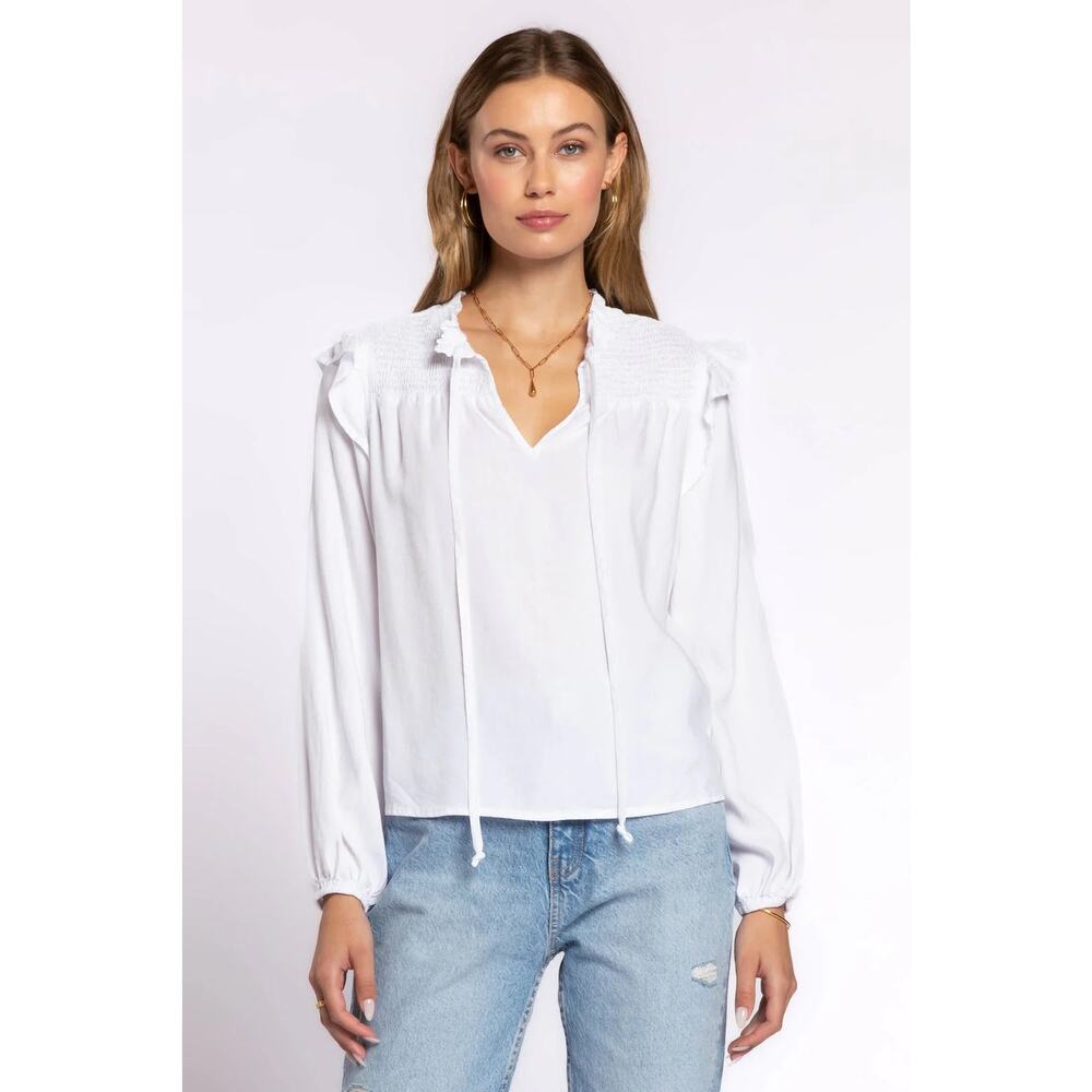 Cloth & Stone White Smocked Long Sleeve Blouse - Size‎ M